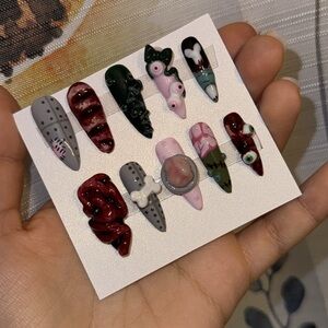 Unique Halloween-Themed Press-On Nails